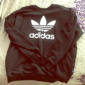 Adidas Crewneck sweatshirt